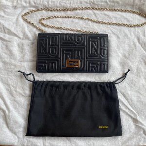 Fendi Baguette Continental Wallet With Chain